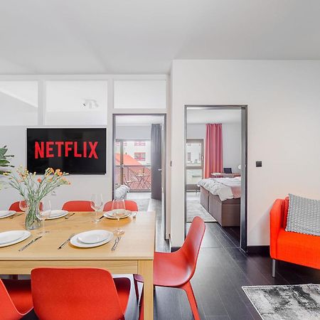 Apartments With Large Balcony, Parking Praga Exterior foto