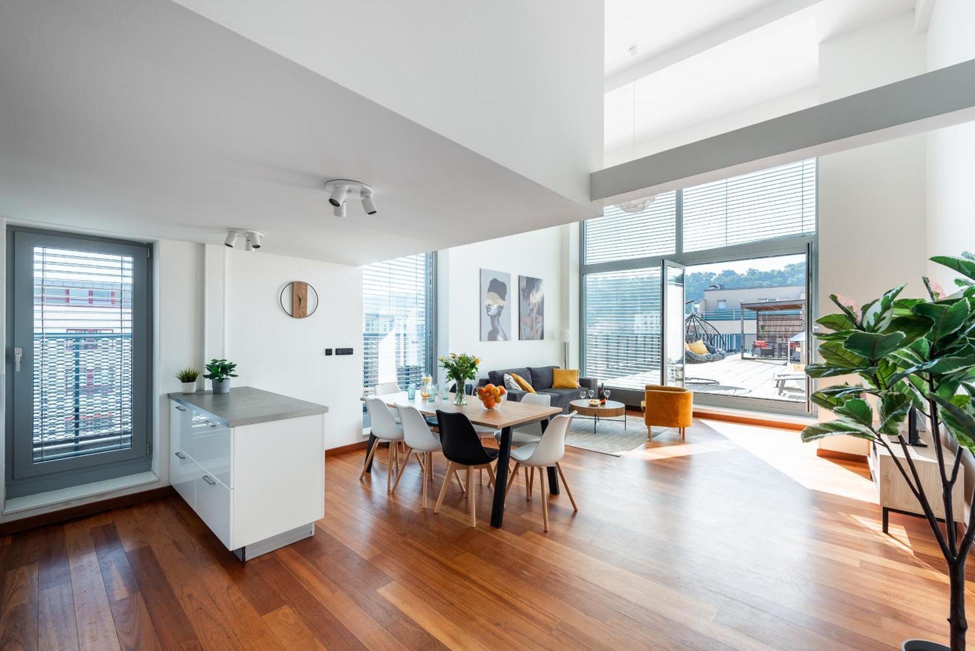 Apartments With Large Balcony, Parking Praga Exterior foto